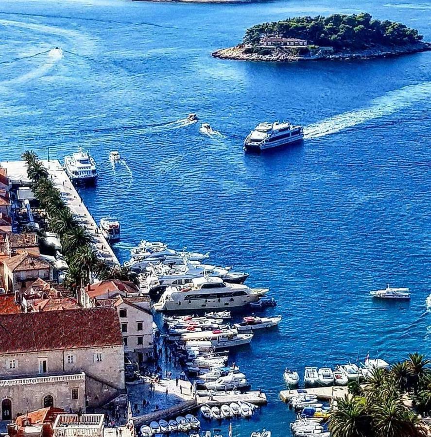 Apartment On Hvar Island フヴァル エクステリア 写真